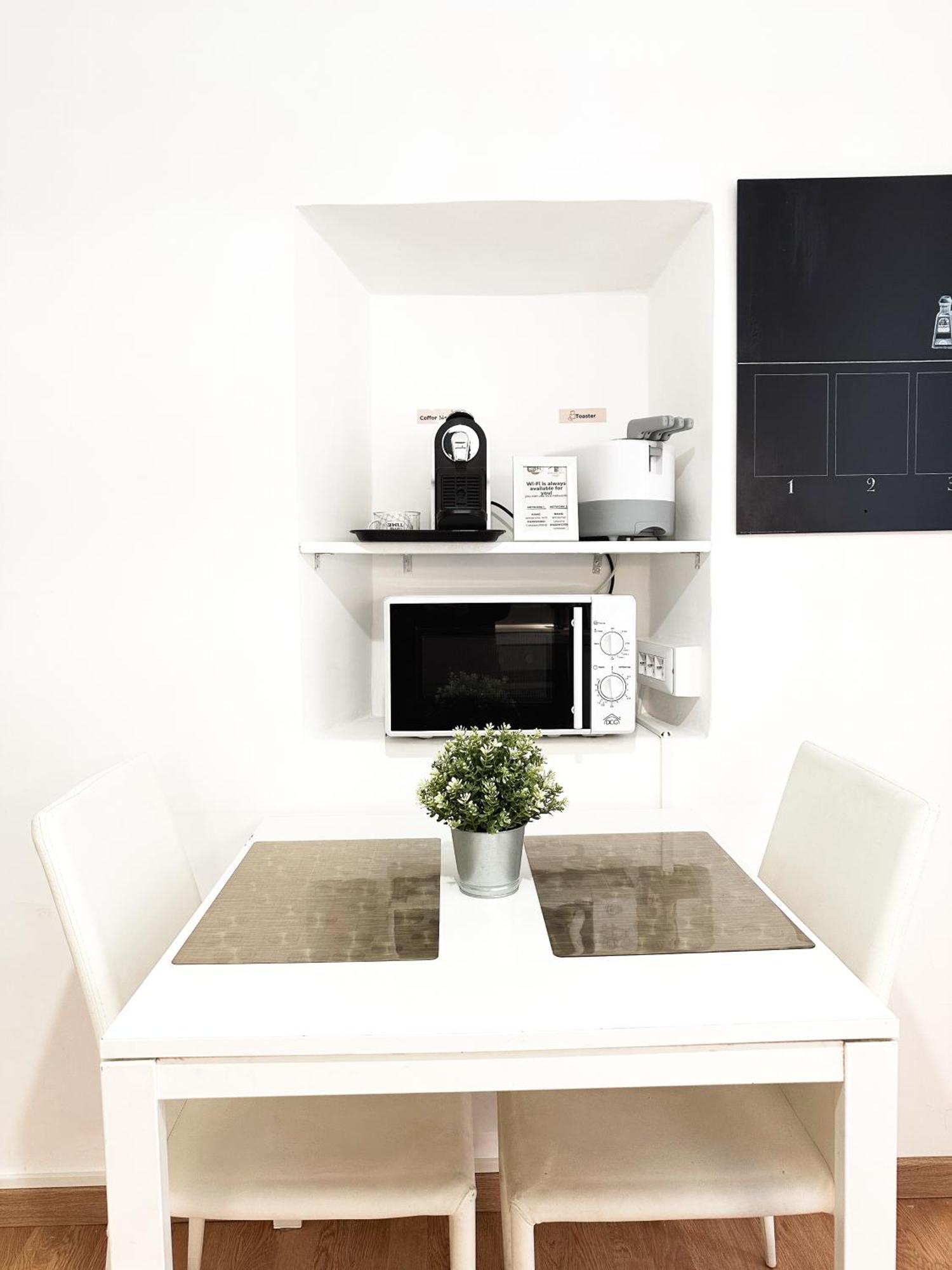 Apartment By The Colosseum - White Chic Flats Roma Esterno foto